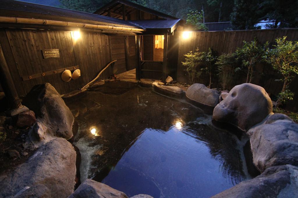 Hotel Yufuin Ryoan Wazanho Óita Exteriér fotografie